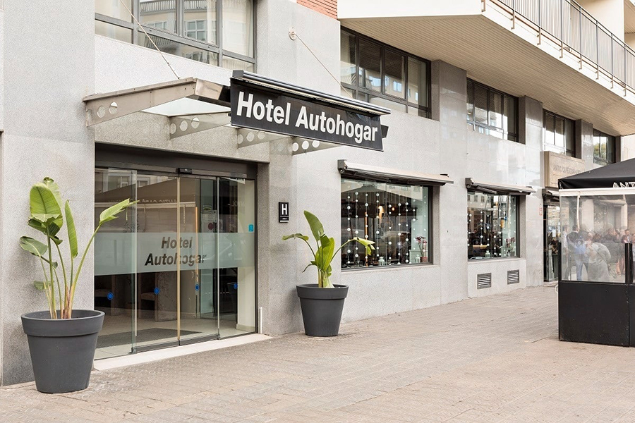 Außenansicht Hotel Autohogar